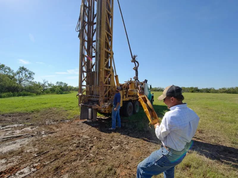 Water well drilling rig in Harrisburg, PA